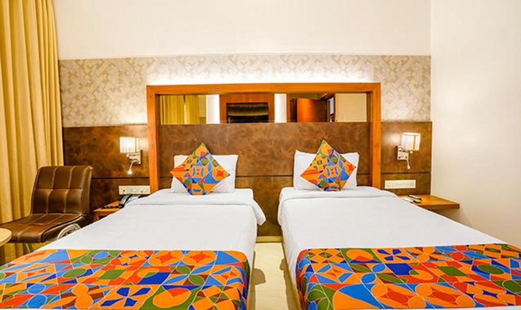 Srikrishna Paradise Hotel Thane Navi Mumbai Zewnętrze zdjęcie
