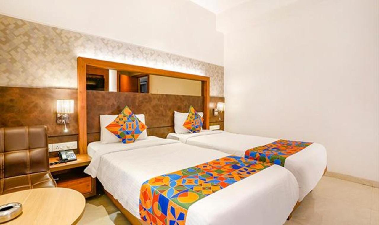 Srikrishna Paradise Hotel Thane Navi Mumbai Zewnętrze zdjęcie