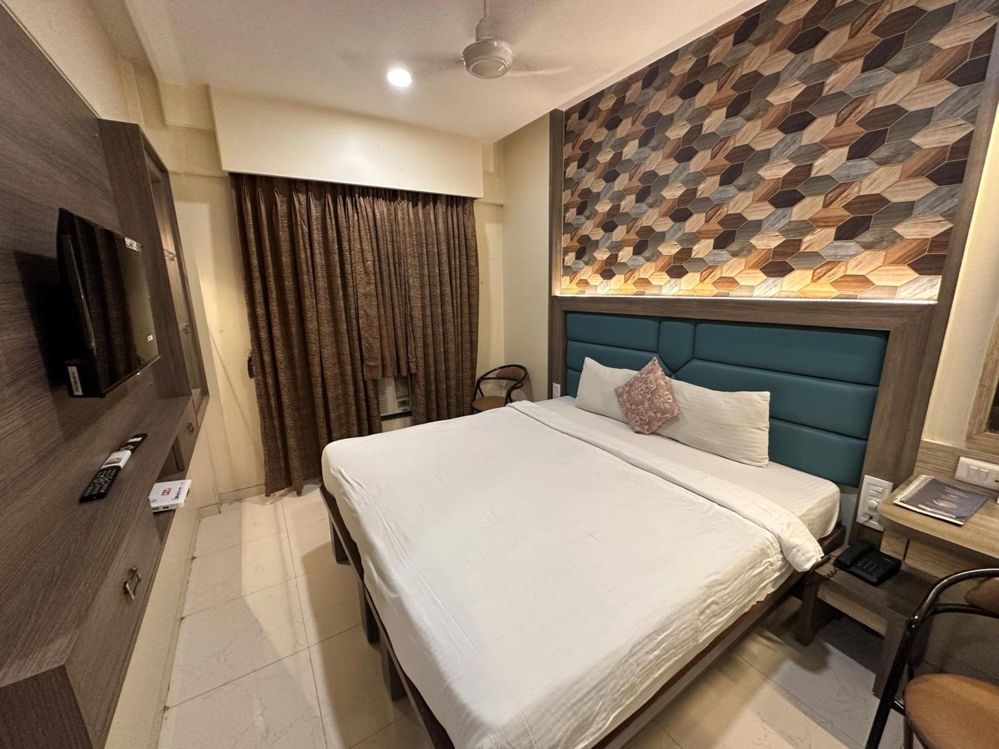 Srikrishna Paradise Hotel Thane Navi Mumbai Zewnętrze zdjęcie